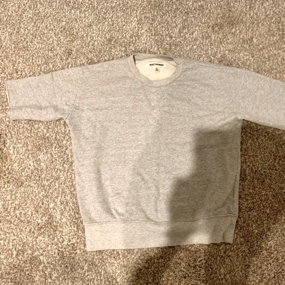 RIVET AND THREAD SHORT SLEEVE SWEATSHIRT - SMALL